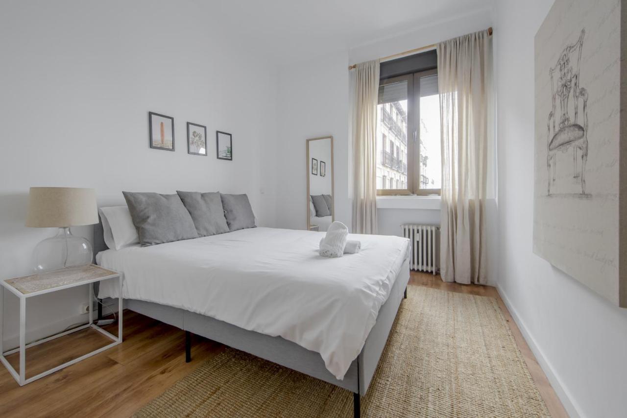Ferienwohnung Luxury Apartamento De 5 Hab En El Centro De Madrid Exterior foto